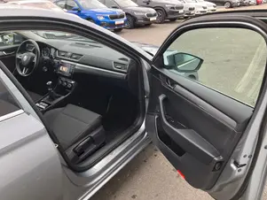 Škoda Superb Ambition