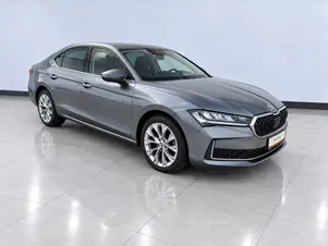 Škoda Superb Selection