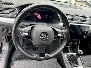Škoda Superb Ambition