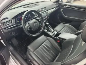 Škoda Superb L&K