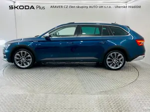 Škoda Superb Scout