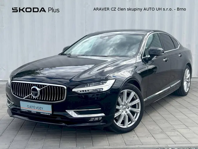 S90