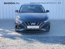 i30