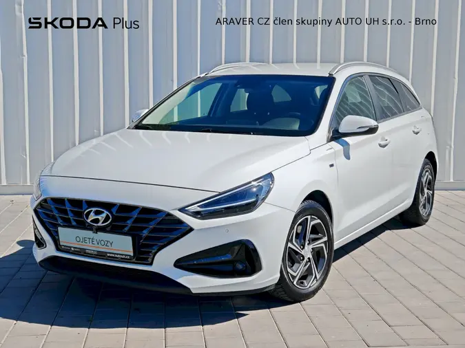 i30 