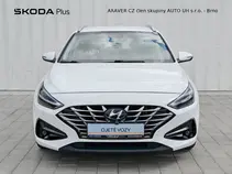 i30