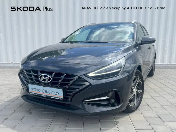 i30 