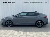 i30