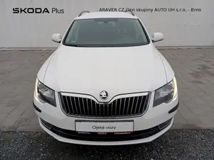 Škoda Superb Active