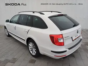 Škoda Superb Active