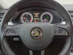 Škoda Superb Ambition Plus