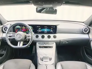 Mercedes-Benz E300 