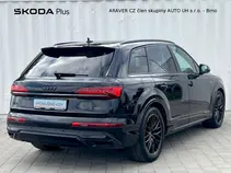 Q7