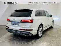 Q7