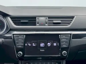 Škoda Superb L&K