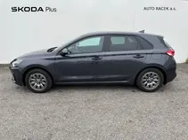 i30
