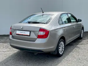 Škoda Rapid 