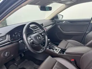 Škoda Superb L&K