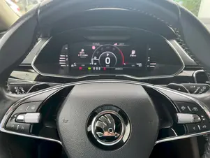 Škoda Superb L&K
