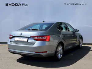 Škoda Superb Ambition