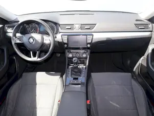 Škoda Superb Ambition