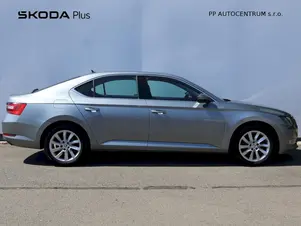Škoda Superb Ambition