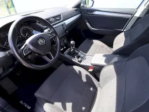 Škoda Superb Ambition