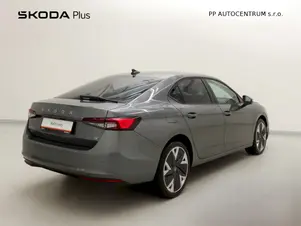 Škoda Superb Selection