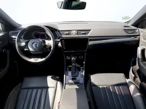 Škoda Superb L&K