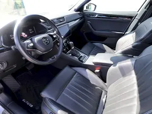 Škoda Superb L&K