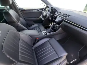 Škoda Superb L&K