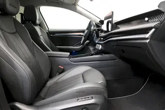 Škoda Superb L&K