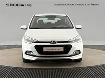 i20