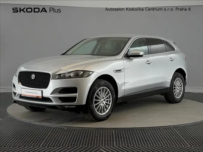 F-Pace 
