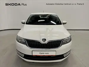Škoda Rapid 