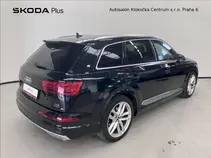 Q7