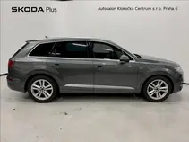 Q7 