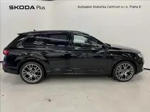Q7 