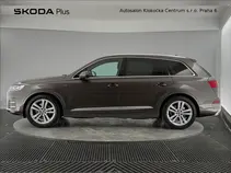 Q7 