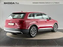 Q7