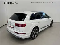 Q7