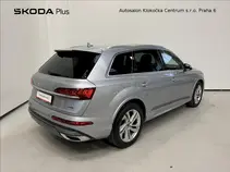 Q7 