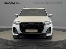 Q7
