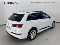 Q7 