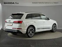 Q7 