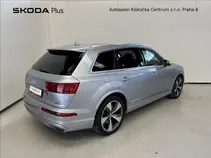 Q7 