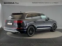 Q7