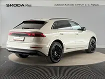 Q8