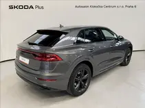 Q8 