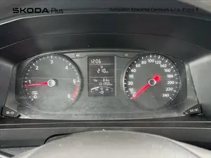 Volkswagen Transporter Kombi