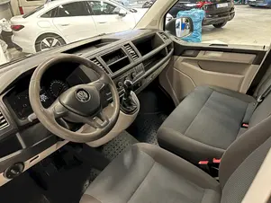Volkswagen Transporter Kombi 